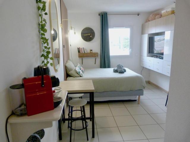 Charmant Studio Le Clos D'Aix Parking Prive Gratuit Et Piscine Aix-en-Provence Buitenkant foto