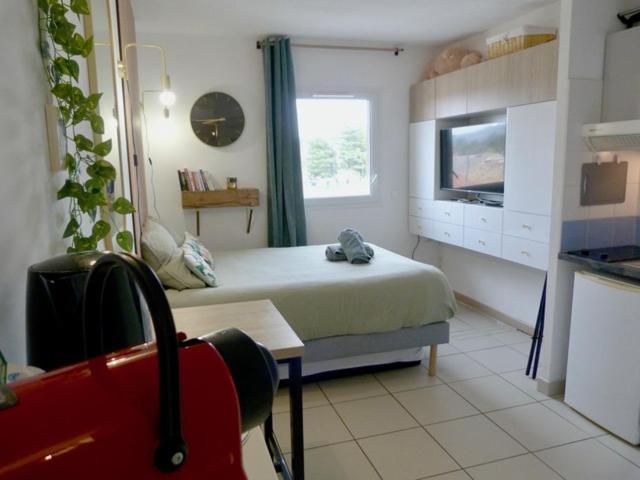 Charmant Studio Le Clos D'Aix Parking Prive Gratuit Et Piscine Aix-en-Provence Buitenkant foto